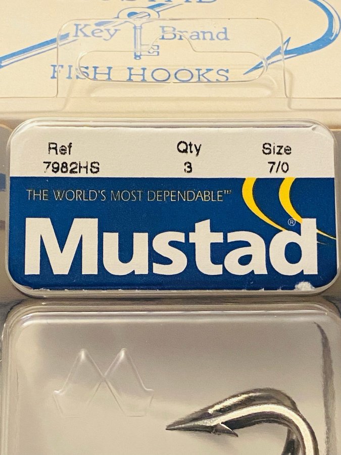 MUSTAD 7/0. Qual 7982 HS. 3 st STORA kvalitets Dubbelkrokar!