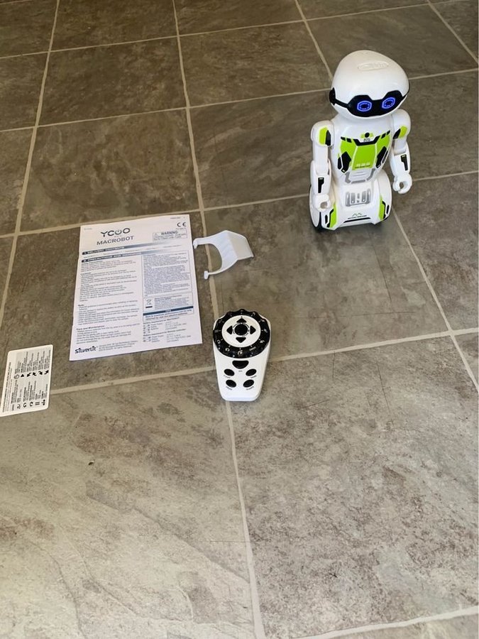 AI Robot. YCOO Macrobot Robot