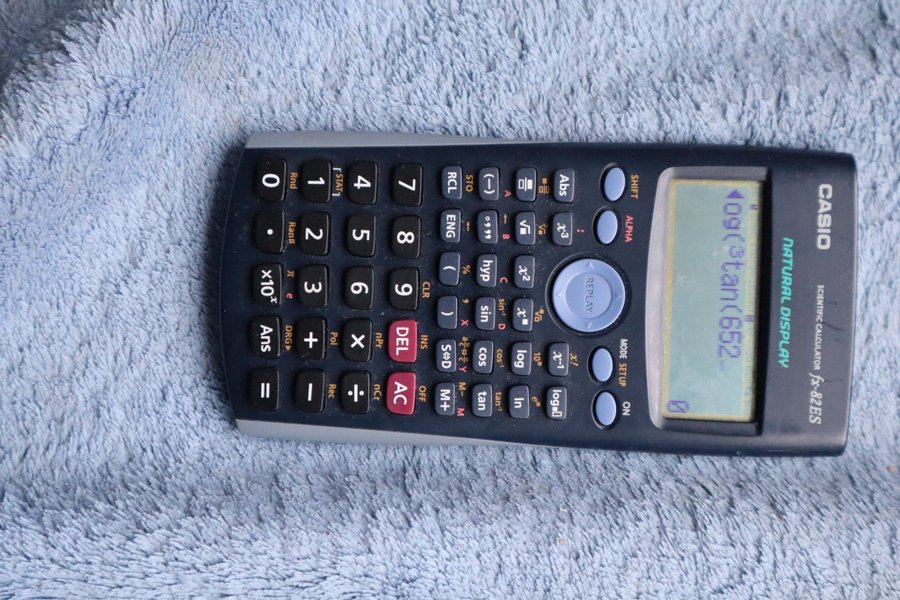 casio scientific calculator fx-82es