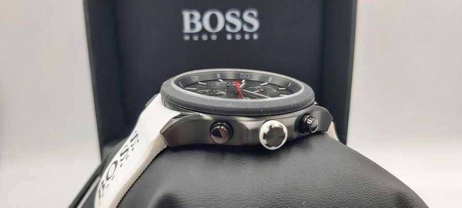 Hugo Boss Velocity HB1513718 Chronograaf Herenhorloge Wit