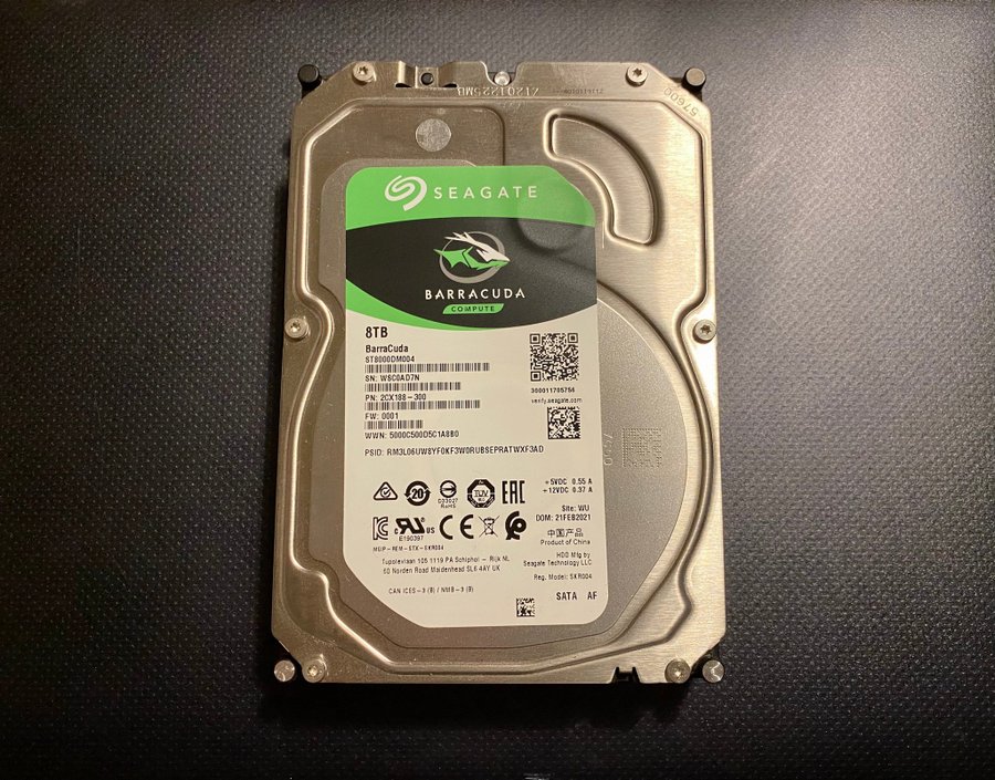 Seagate Barracuda 8TB - Perfekt skick