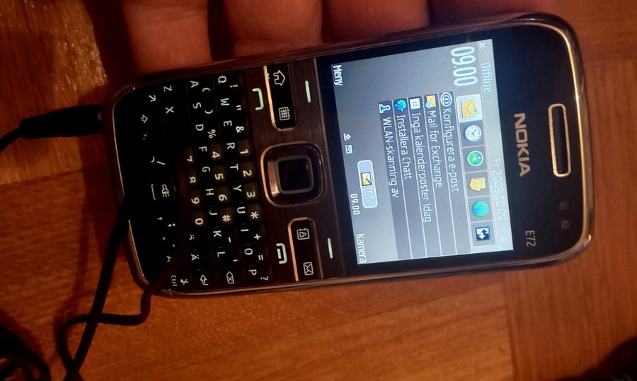 Nokia E72