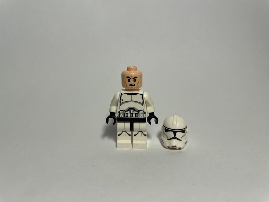 LEGO Star Wars - Clone Trooper (Episode 3) från set 75028 (2014)