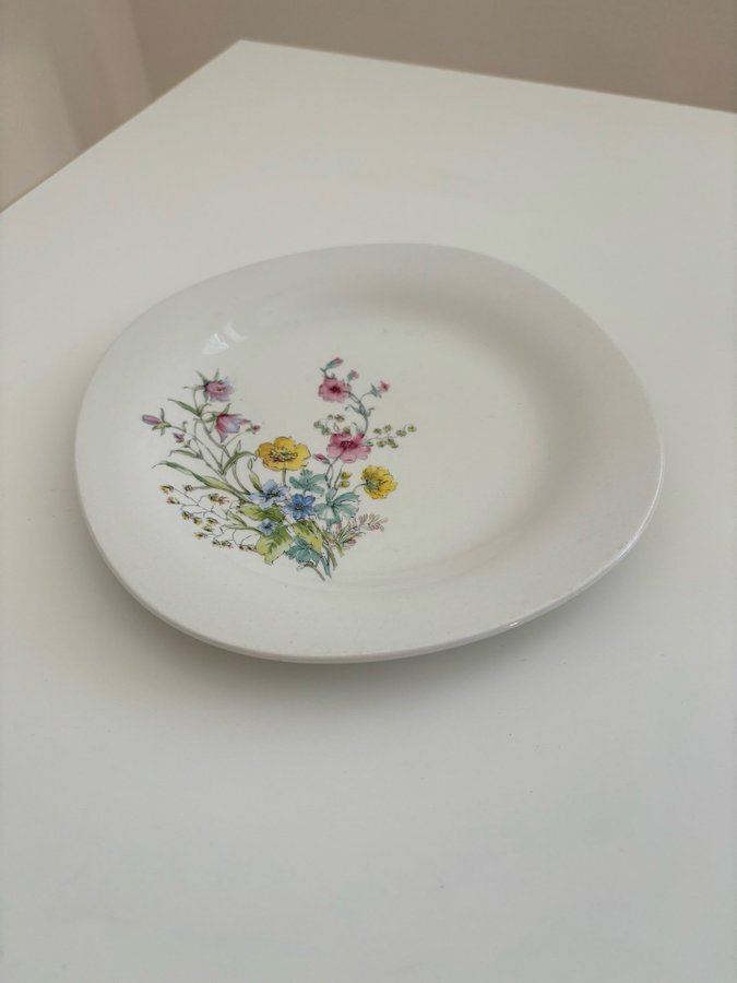 RÖRSTRAND SIGNE: assiette med blommor