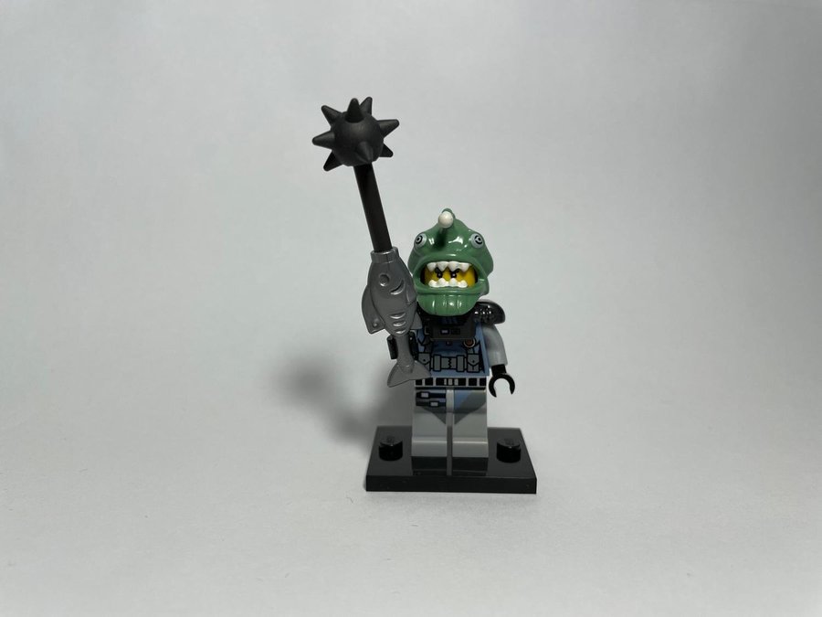 LEGO Collectible Minifigures: The LEGO Ninjago Movie - Shark Army Angler