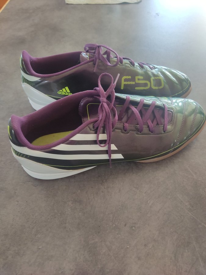 Ikoniska Adidas F50, inneskor, fotboll, stl 46 2/3 (12), nyskick