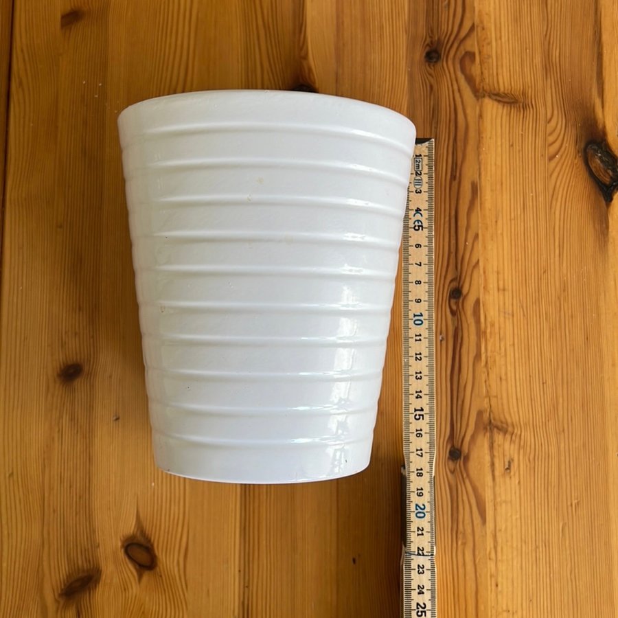 IKEA Kardemumma - Kruka - Vit - Diameter 13 cm höjd 17cm