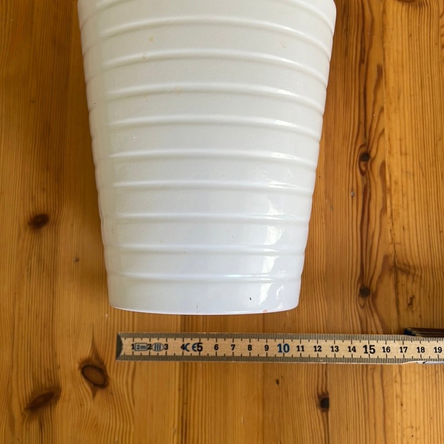 IKEA Kardemumma - Kruka - Vit - Diameter 13 cm höjd 17cm