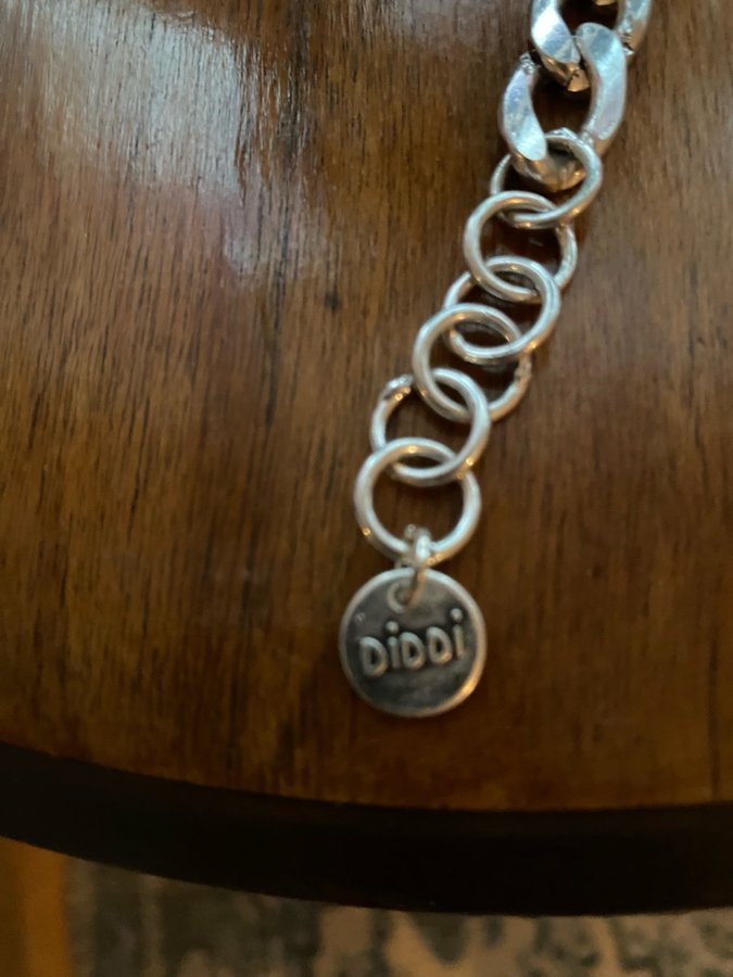 Diddi armband med kristall