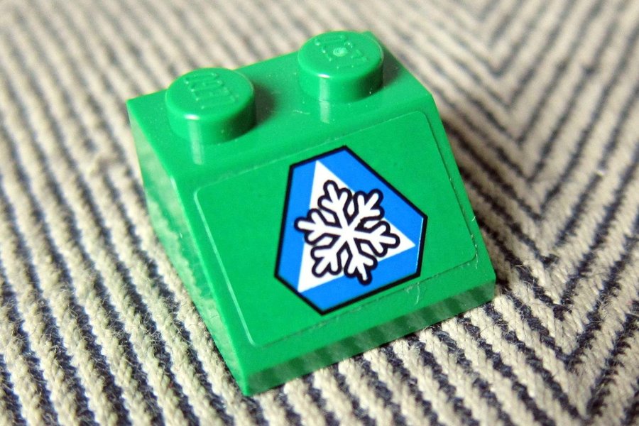 LEGO 1 st lutande grön 2 x 2 Snöstjärna snö okänd