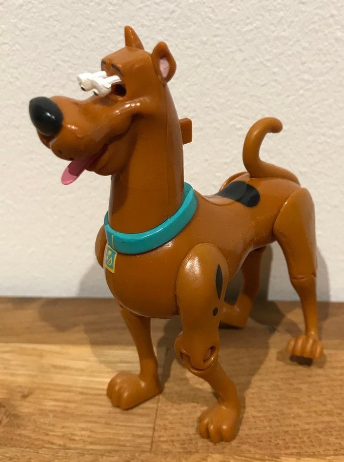 Scooby-Doo figur Scooby-Doo med utstickande ögon  tunga