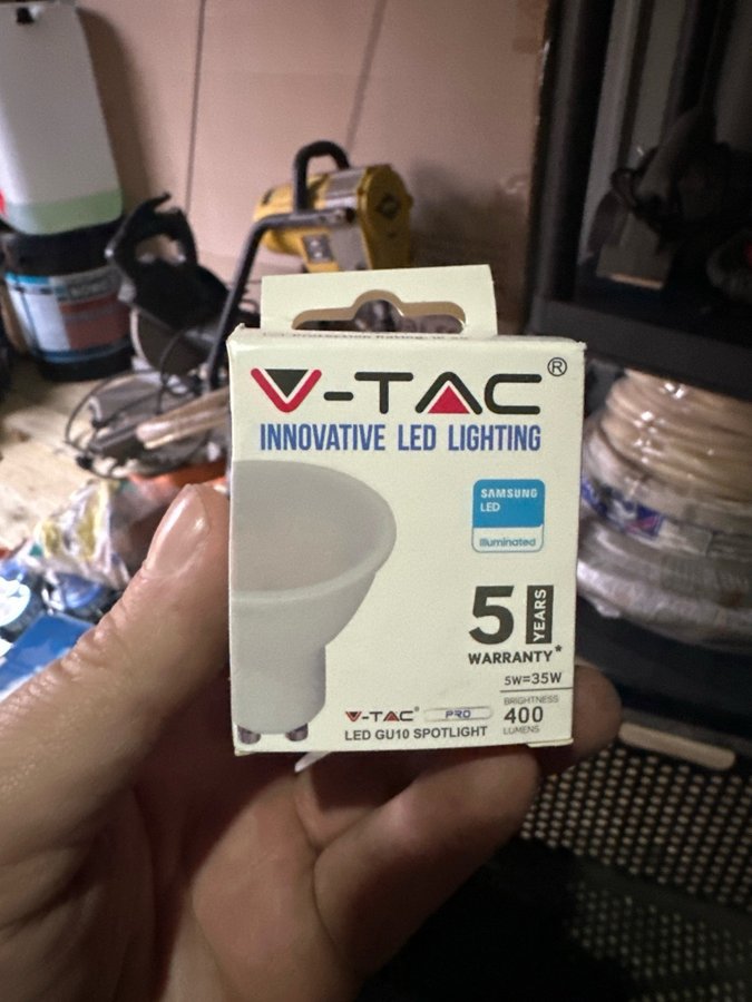 39st V-TAC LED GU10 Spotlight