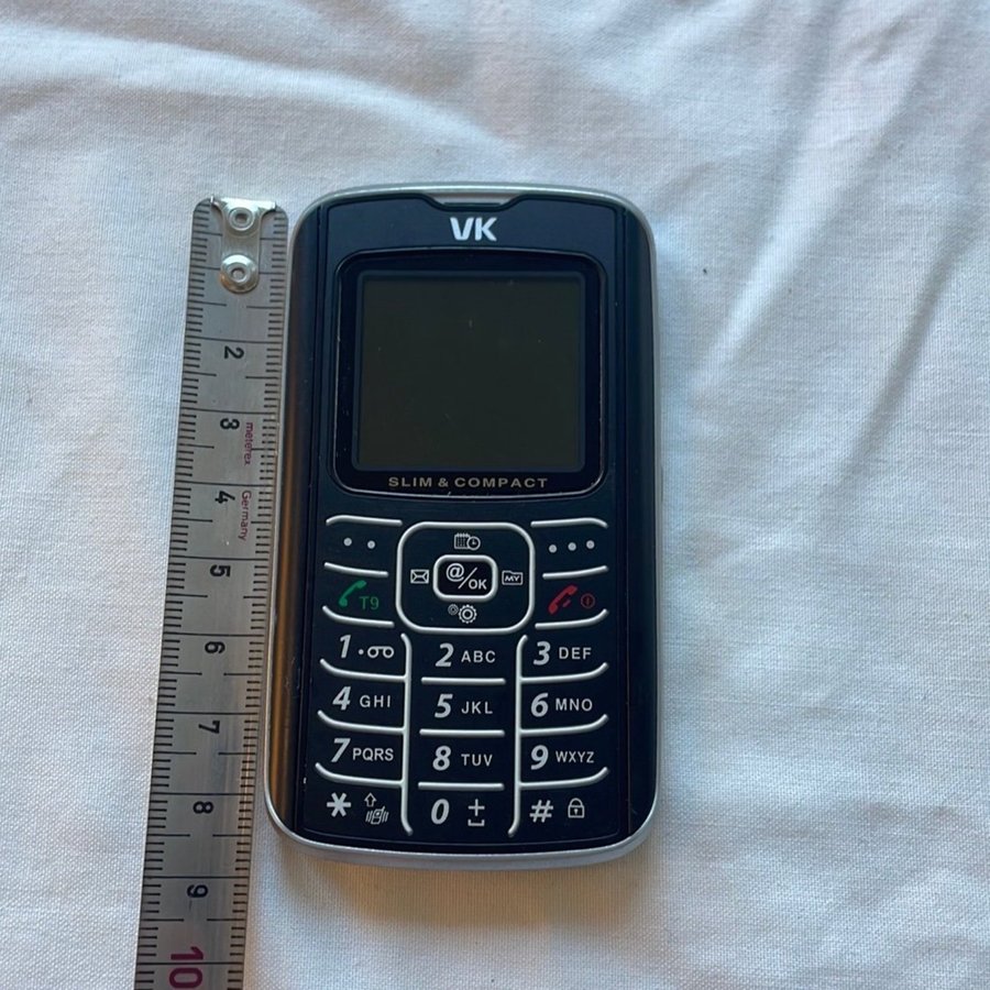 VK Slim  Compact Mobiltelefon Knapptelefon