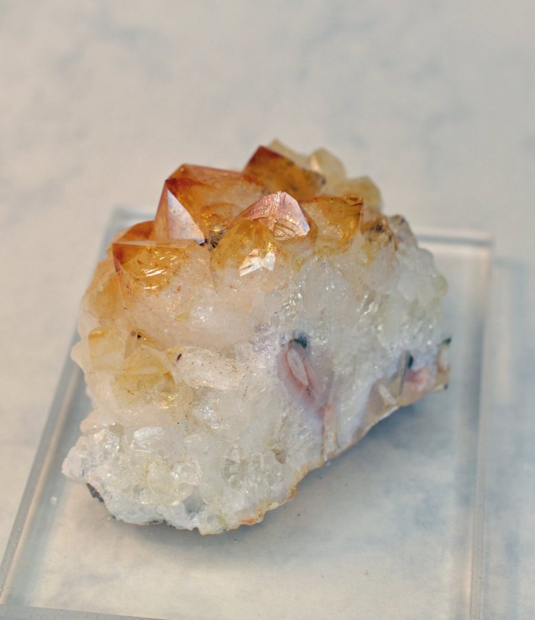 Citrin (Citrine of (burnt amethyst)