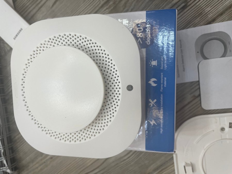 Zigbee Brand/Rökdetektor Tuya/Smartlife Ny i kartong!