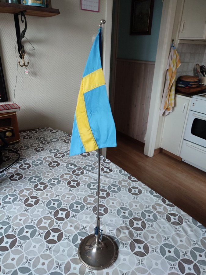 Svensk bordflagga