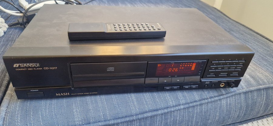 Sansui CD-X217 CD-spelare med fjärrkontroll mycket bra stick