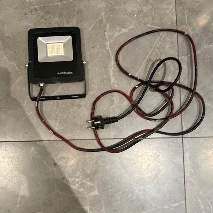 LED Flood Light 30W a-collection