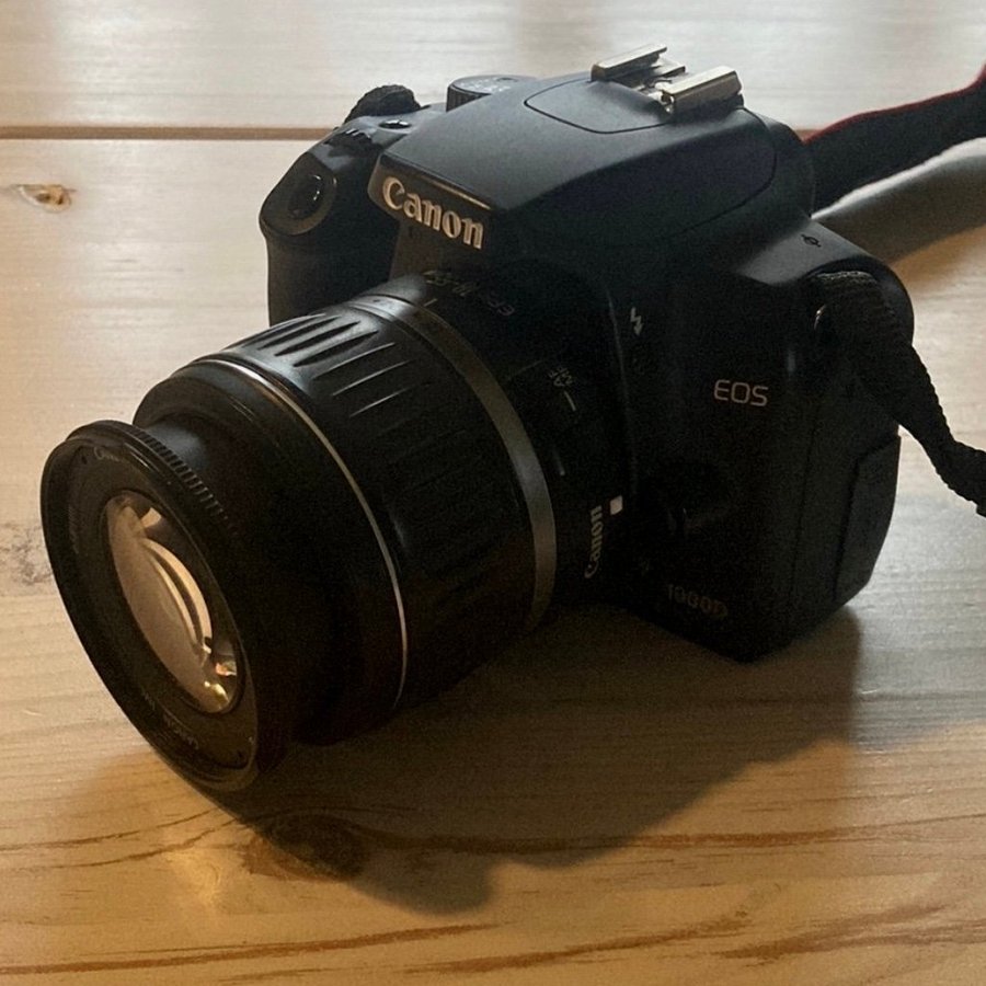 Canon EOS 1000D