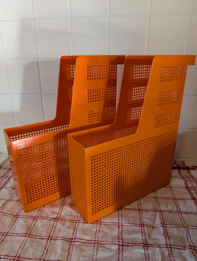 Orange tidskrifts samlare,plast,retro,vintage,SINJET Husqvarna