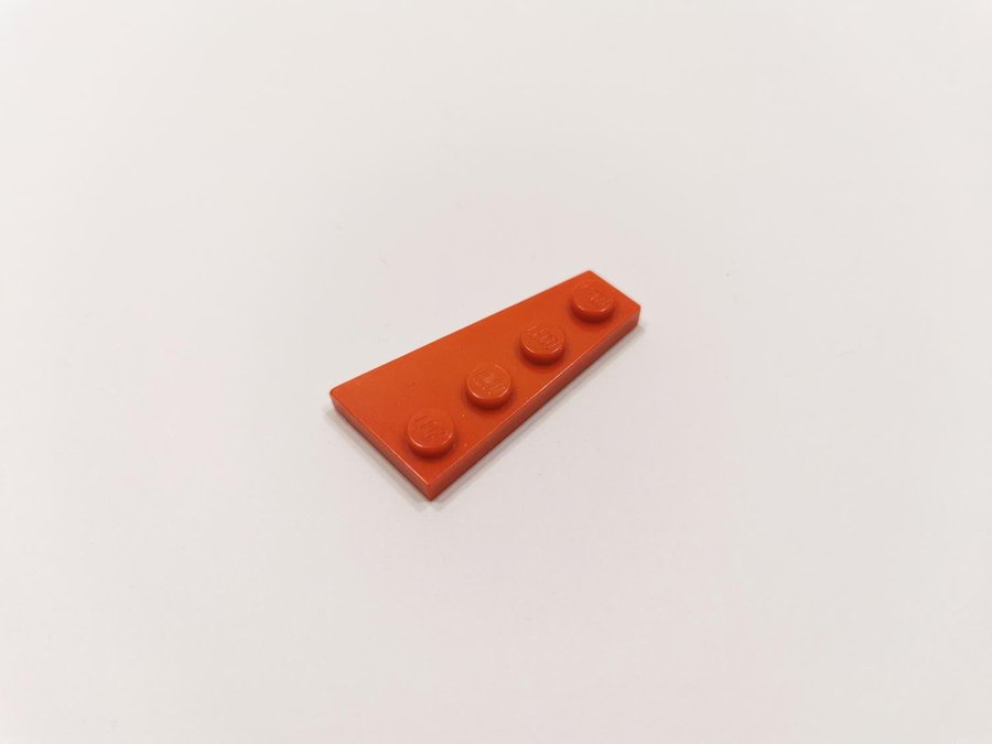 Lego - wedge - vinge - plate - vänster - 4x2 - part 41770 - röd