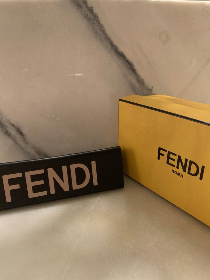 Fendi glasögonfodral