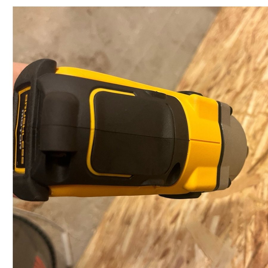 Dewalt dcf892 mutterdragare oanvänd