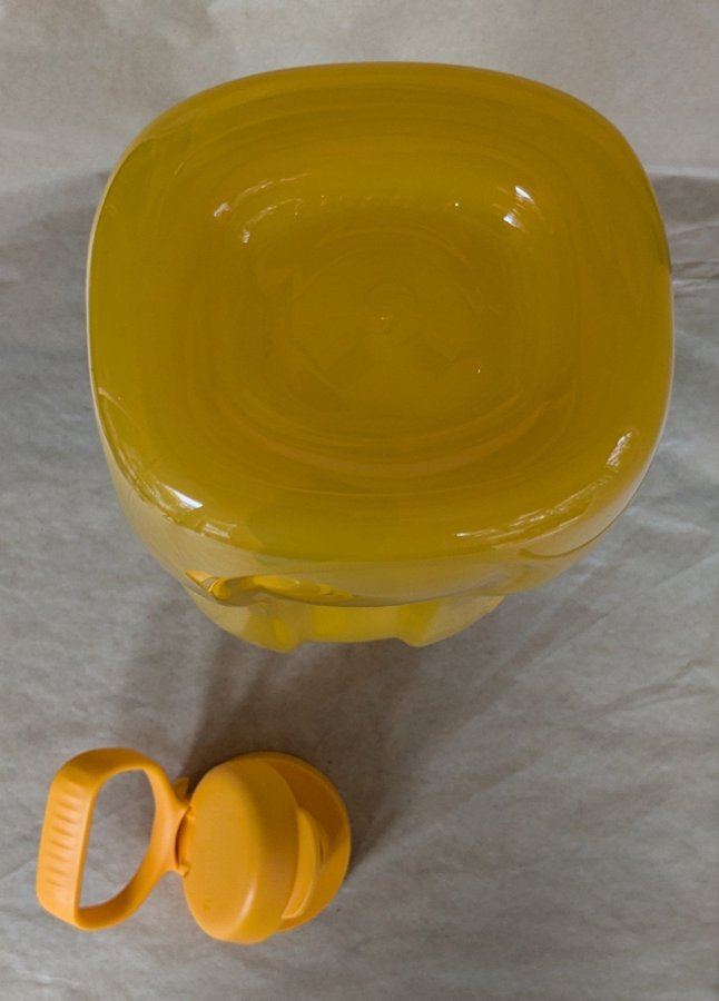 Tupperware Eco+ flaska 2l med piplock och handtag orange Ny