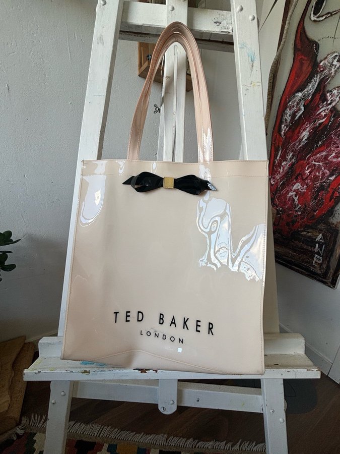 Ted baker totebag