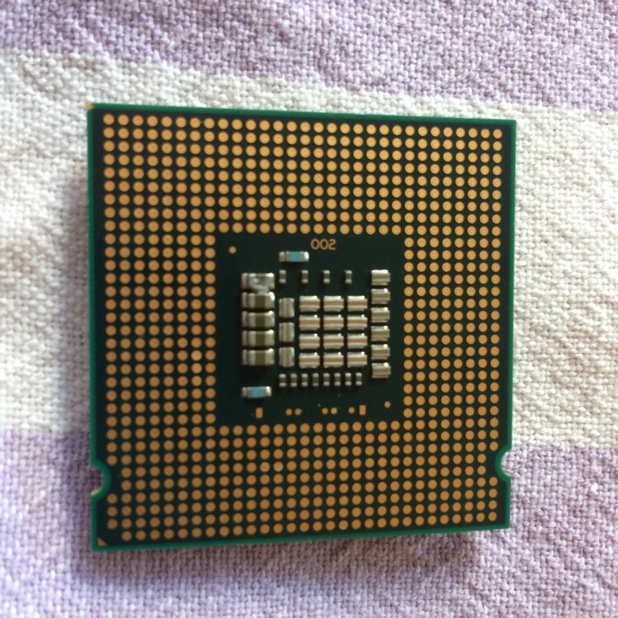 Intel Core 2 Duo Processor E8600 2M Cache 3.33 GHz 1333 mhz fsb socket 775 cpu