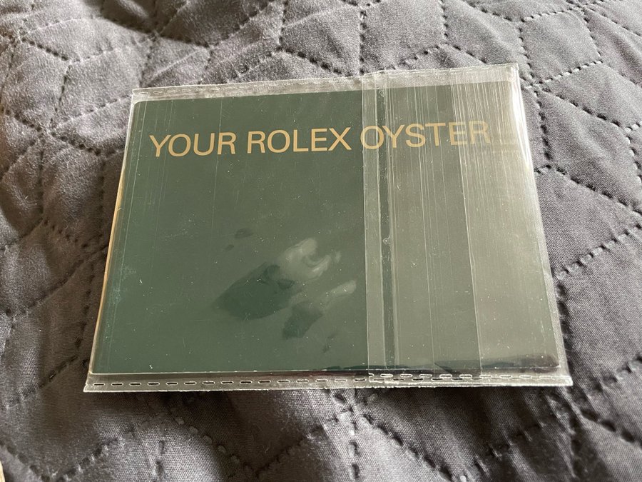 Rolex bok ”YOUR OYSTER” från 2007