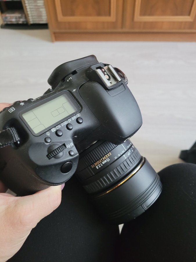 Canon EOS 7D med Sigma 15mm f/28 EX DG Fisheye