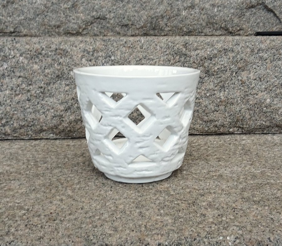 Rörstrand gallerkruka/ytterfoder i chamotte, design Gunnar Nylund 11,5 x 13 cm