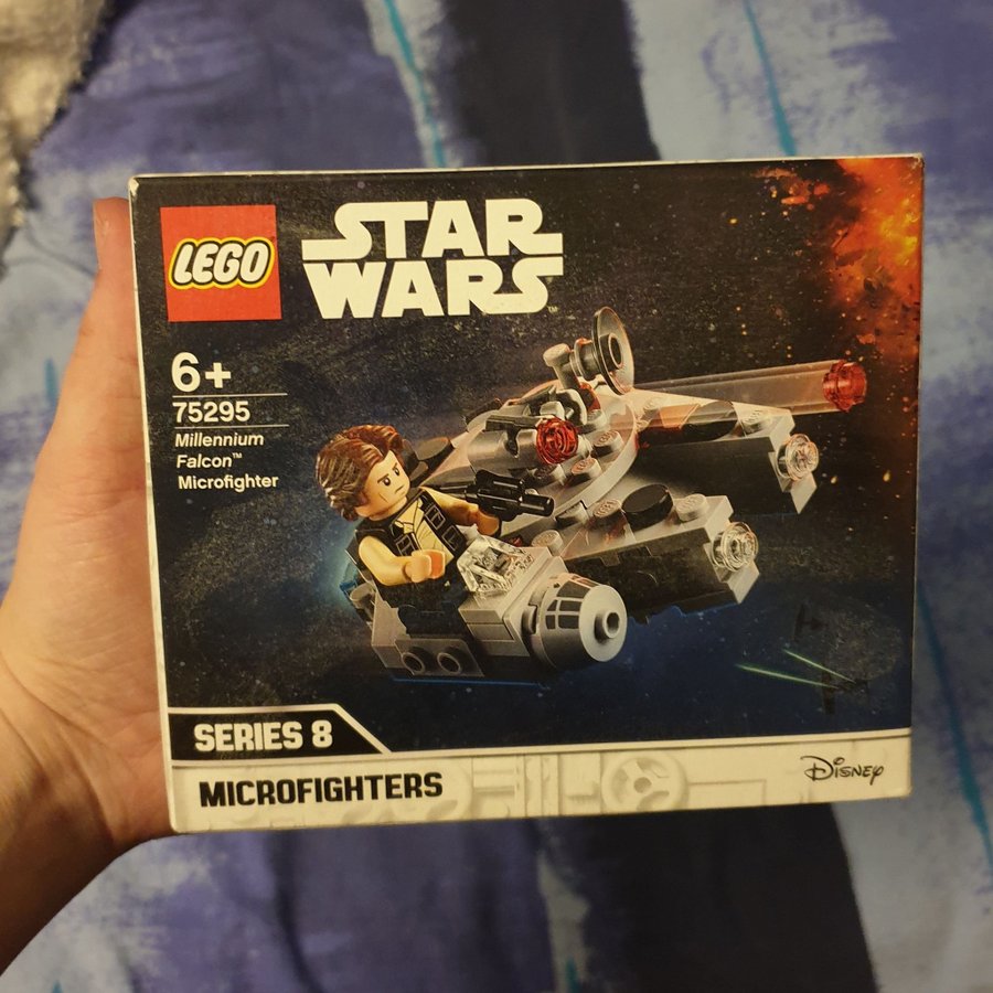 LEGO Star Wars Millennium Falcon Microfighter