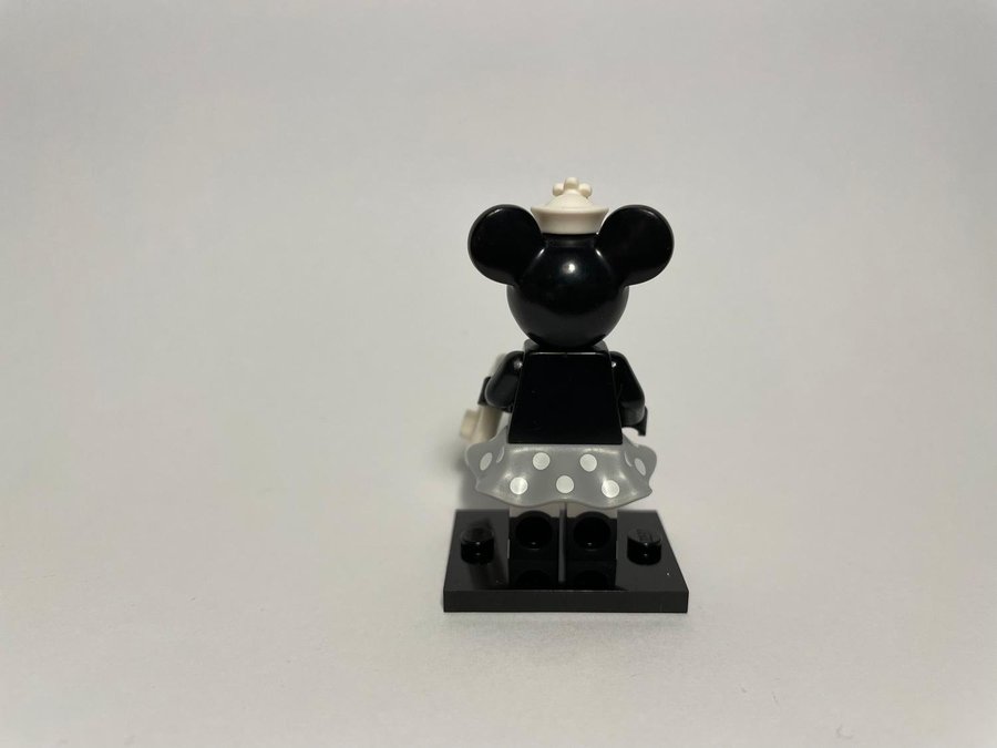 LEGO Collectible Minifigures: Disney Series 2 - Vintage Minnie (2019)