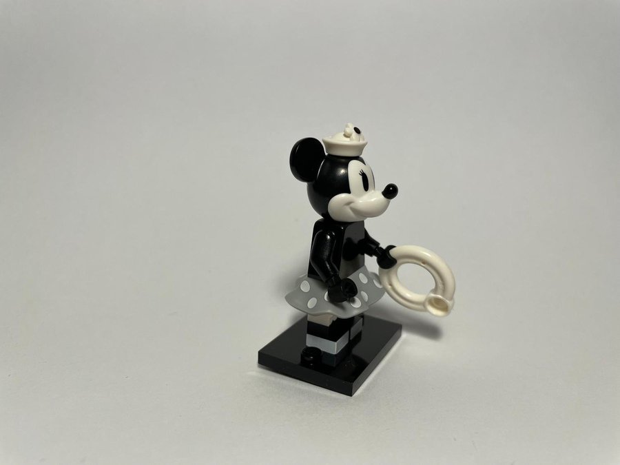 LEGO Collectible Minifigures: Disney Series 2 - Vintage Minnie (2019)