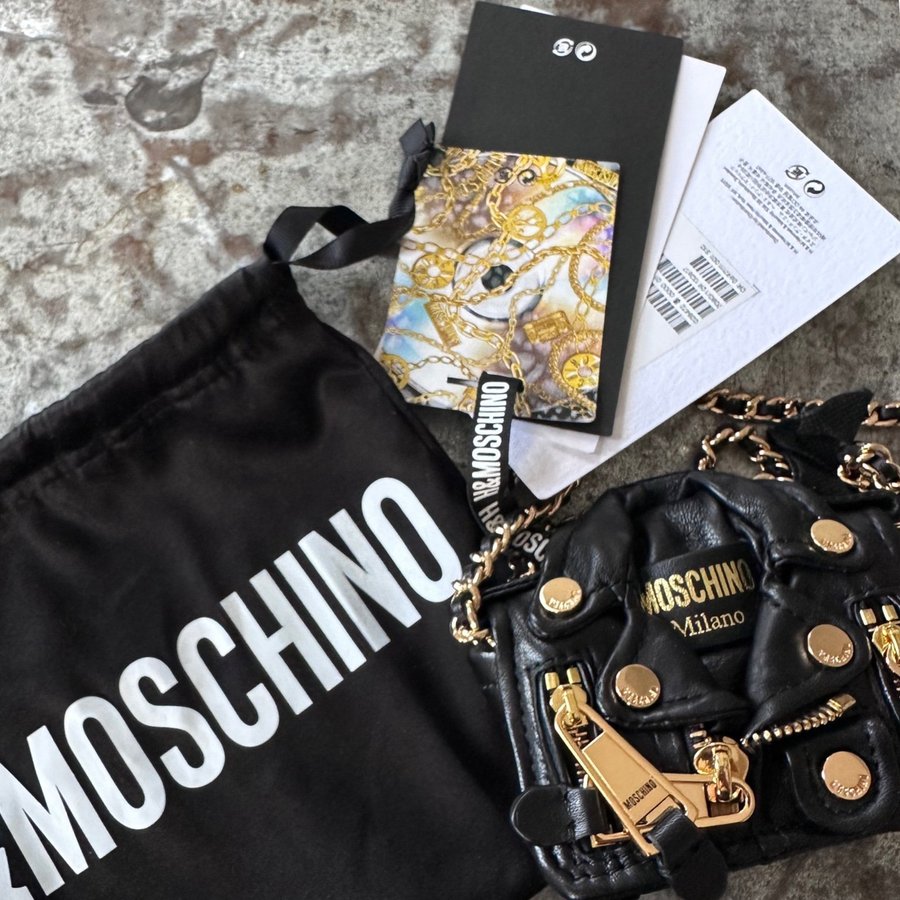 HM x Moschino