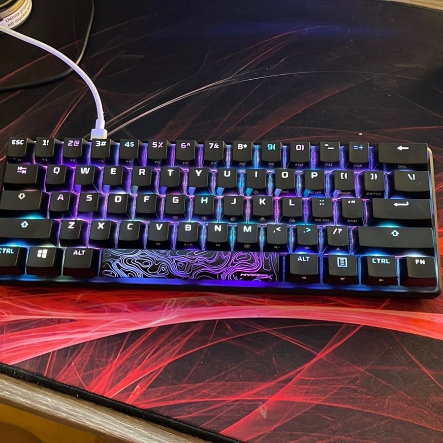 HyperX Alloy Origins 60 - Tangentbord