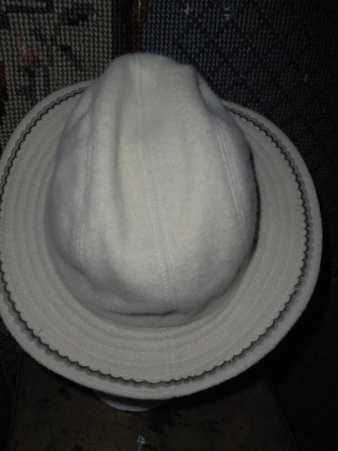 hatt creme damhatt vintage oanvänd