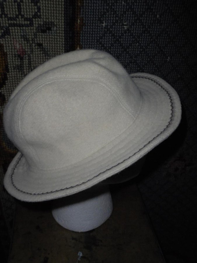 hatt creme damhatt vintage oanvänd