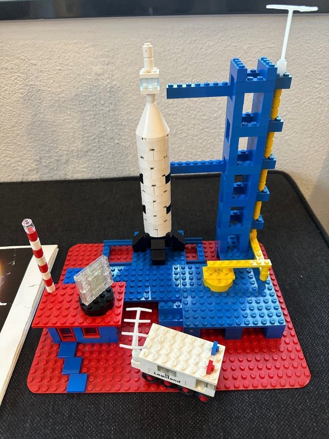 Lego Legoland Space 358 Rocket Base