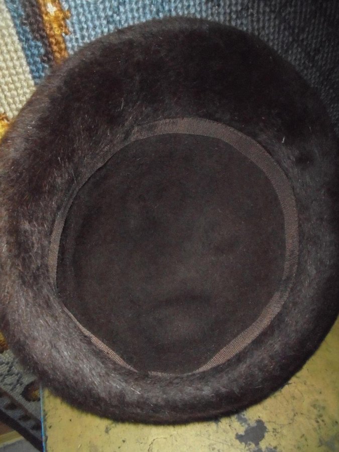 hatt brun damhatt vintage oanvänd