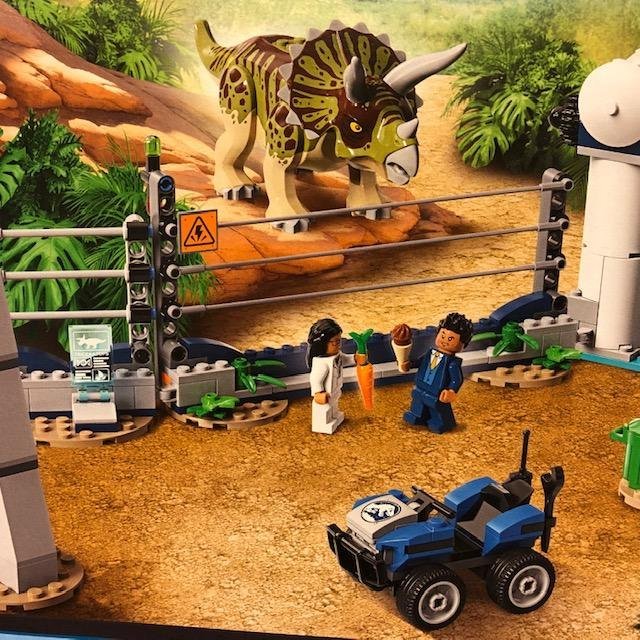 LEGO Jurassic World 75937 "Rasande Triceratops" - från 2019 oöppnad /förseglad!