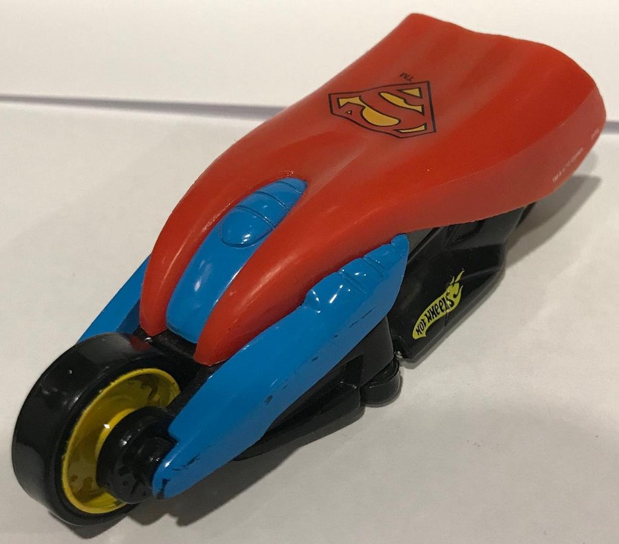 Hot wheels 2006 Mattel Thunder Cycles K9101 Superman stålmannen motorcykel