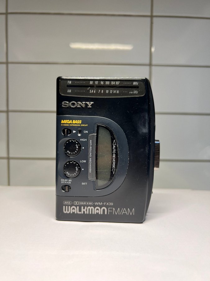 Sony Walkman WM-FX39 walkman testa och funkar perfekt