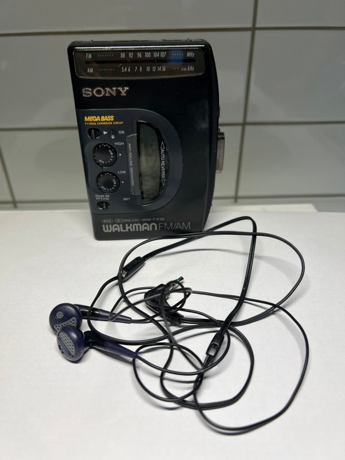 Sony Walkman WM-FX39 walkman testa och funkar perfekt