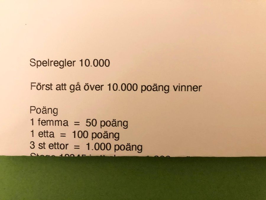 6 st NYA Svarta Transparenta Tärningar Spelregler till "10000" ingår Lot E