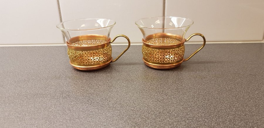 Två st Schott  Gen Mainz Glass / cupper  Brass Coffe Tea Innehavare