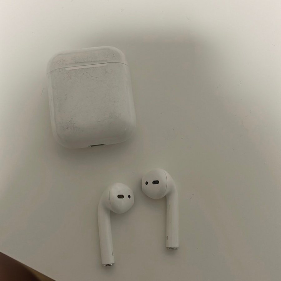 Apple AirPods gen1 2016