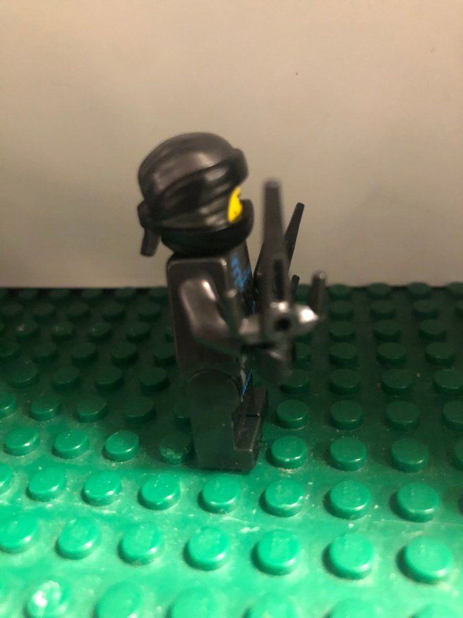 Ninjago, Nya - Hunted, Crooked Smile / Scowl, njo475